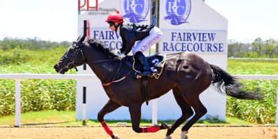 R1 Yvette Bremner Lyle Hewitson Highland Hero-Fairview 28-January-2019-1-PHP_3847