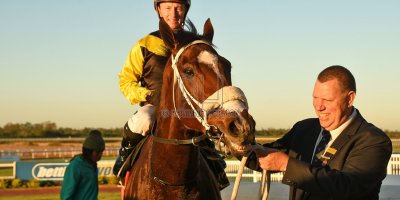 R8 Alan Greeff Greg Cheyne Dame Commander- 24 May 2019-Fairview Racecourse-PHP_0921