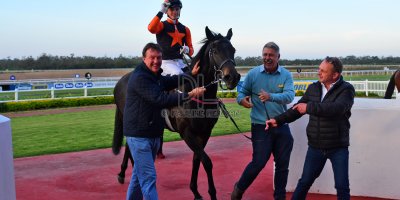 R8 Yvette Bremner Lyle Hewitson Believethisbeauty- 17 May 2019-Fairview Racecourse-PHP_0335
