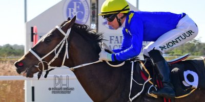 R2 Yvette Bremner Lyle Hewitson Self Assured- 28 June 2019-Fairview Racecourse-1-PHP_7793 (1)