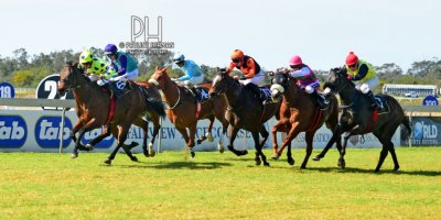 R4 Yvette Bremner Richard Fourie Open Fire-Fairview Racecourse-30 August 20191-PHP_6810