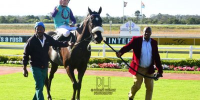 R7 Andre Nel Anthony Andrews Vikram-Fairview Racecourse-30 August 20191-PHP_7075