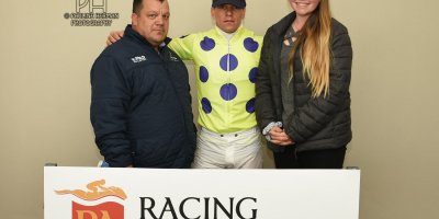 R4 Yvette Bremner Wayne Agrella Flying Squadron-Fairview Racecourse-21 October 20191-PHP_4275