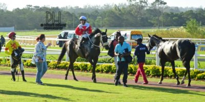 R10 Tara Laing Chase Maujean Beethoven-Fairview Racecourse-6 MAR 2020-1-PHP_7629